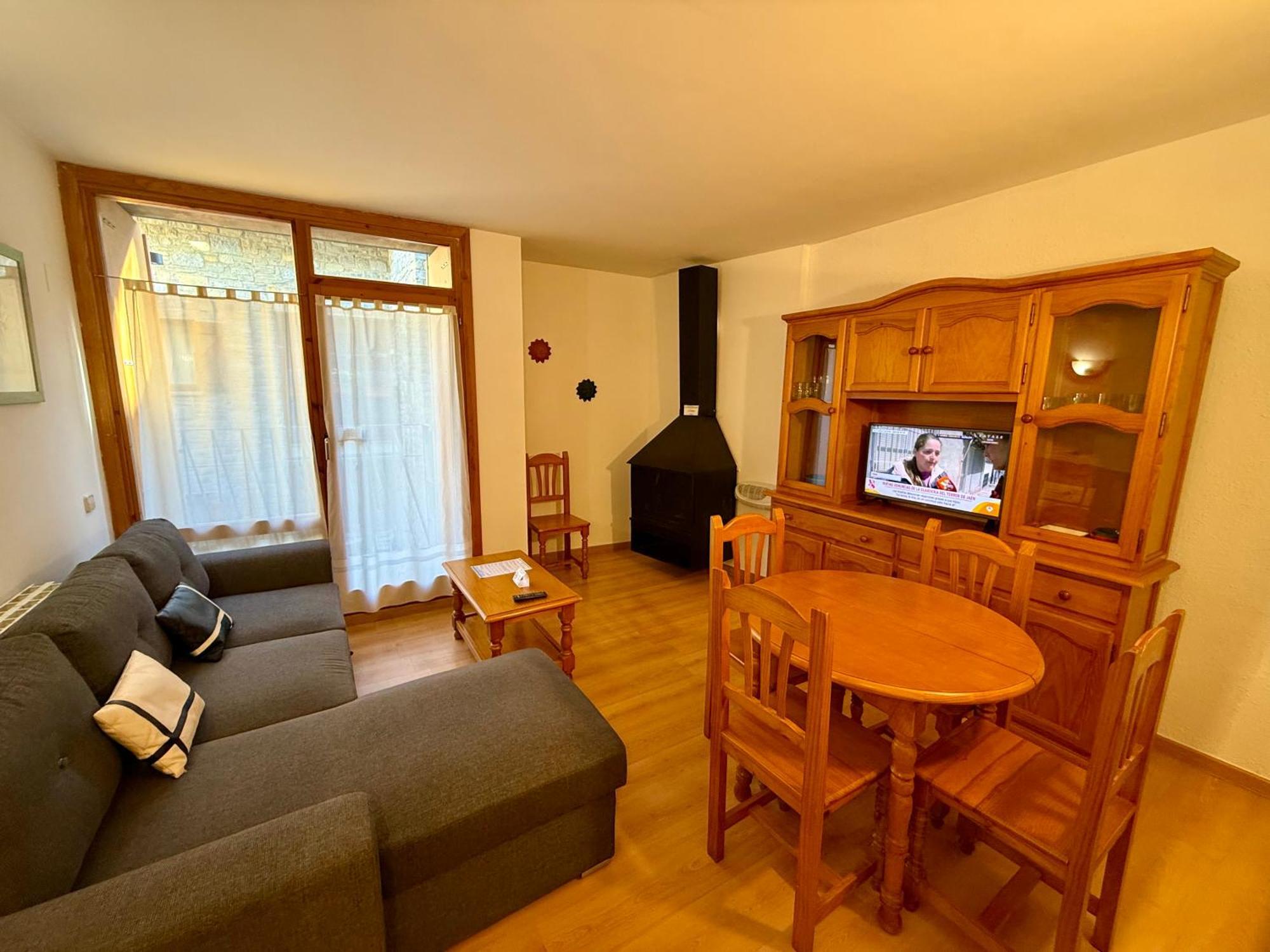 B46 - Soldorau 2º - Villmor Apartment Benasque Exterior photo